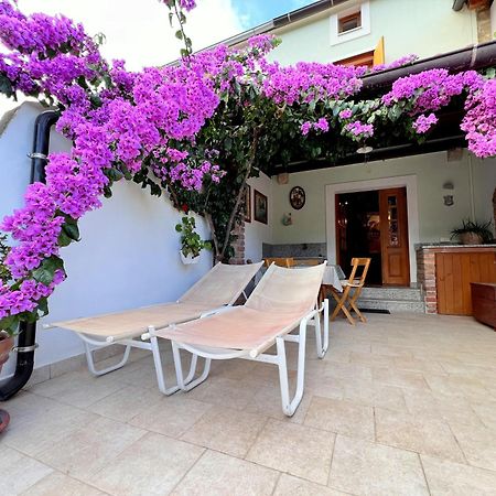 Casa Bella Holiday Home Rab Mundanije Eksteriør billede